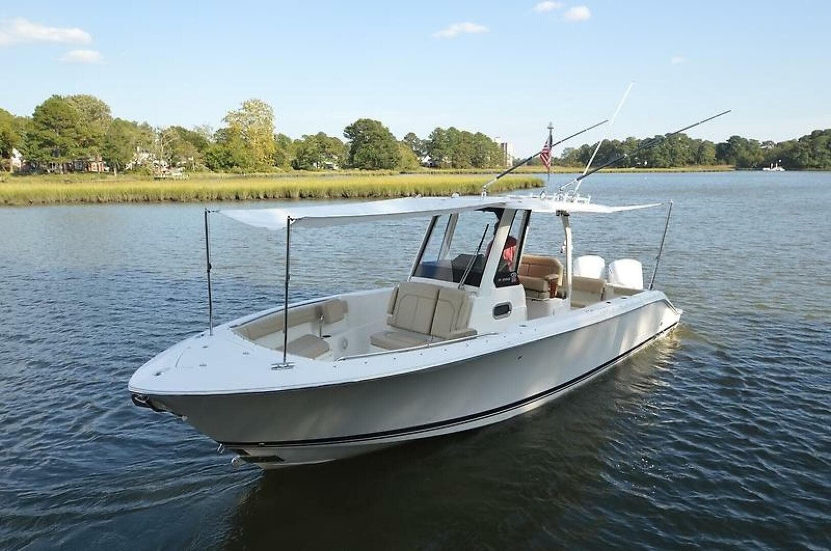 2019 Pursuit S 288 — photo 14