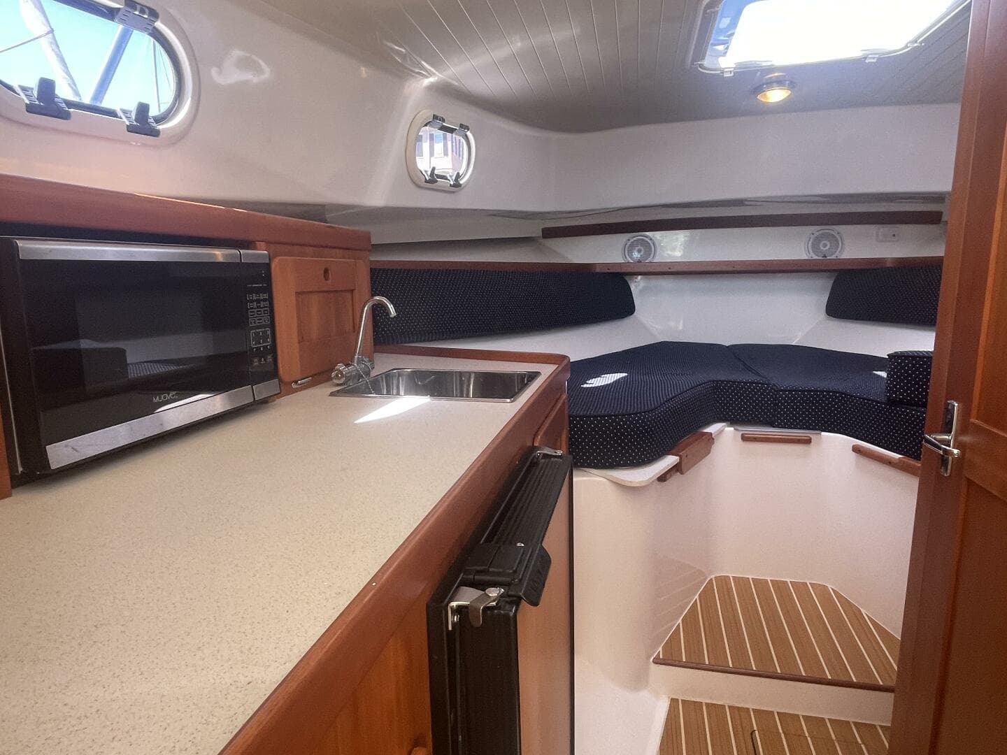 2017 Hunt Surfhunter 29 — photo 24