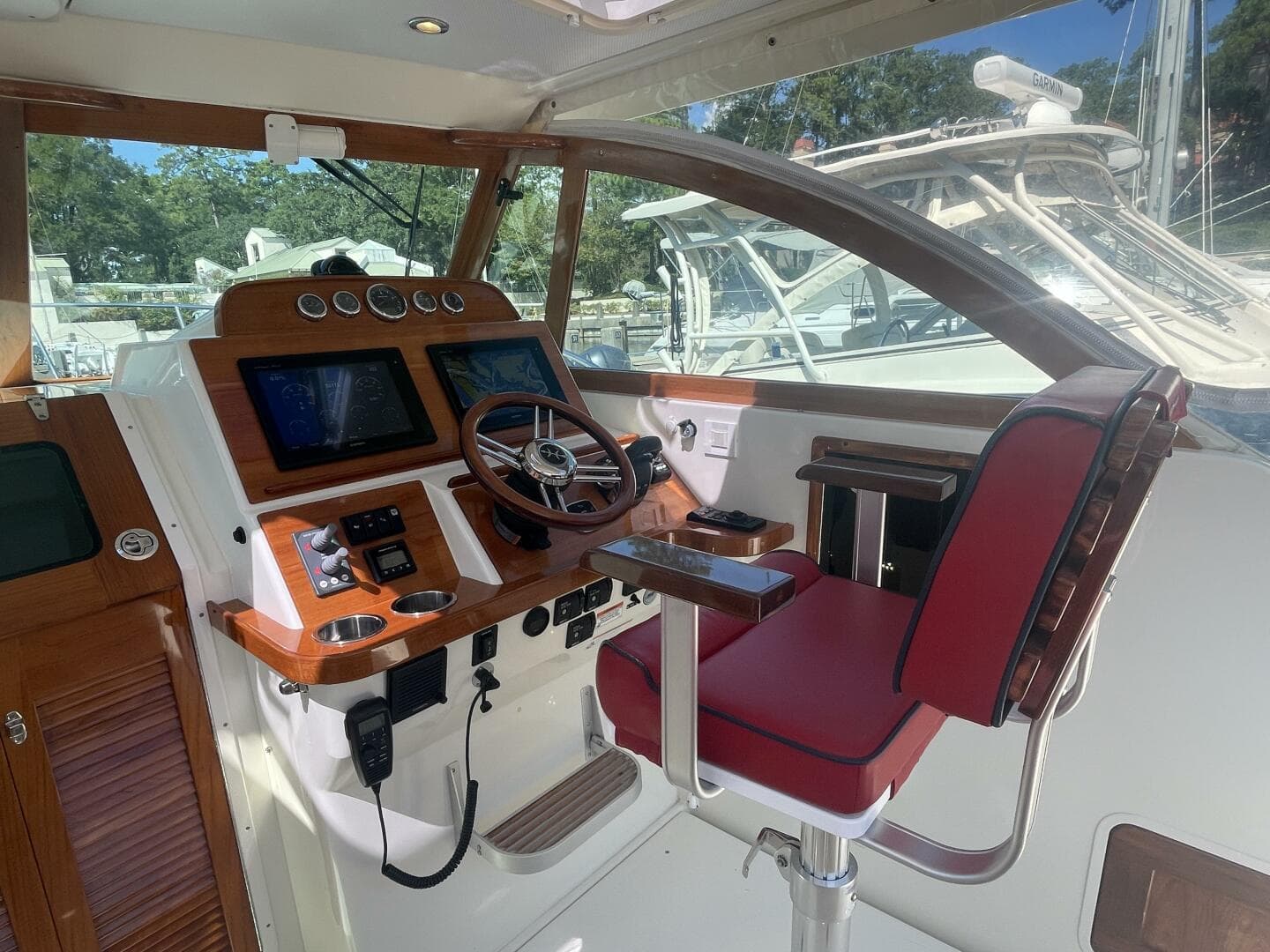 2017 Hunt Surfhunter 29 — photo 17