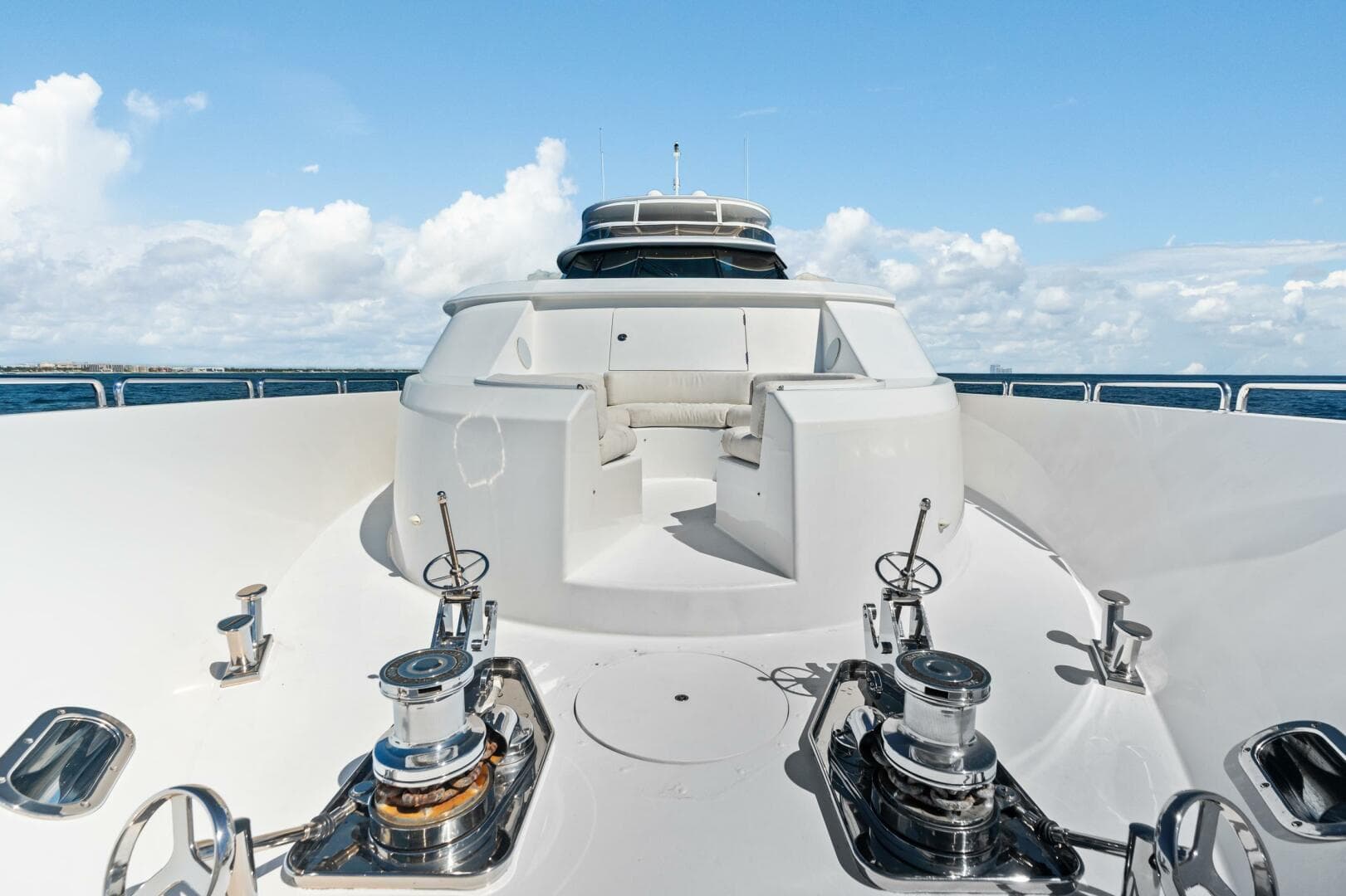 2011 Westport 112 — photo 13