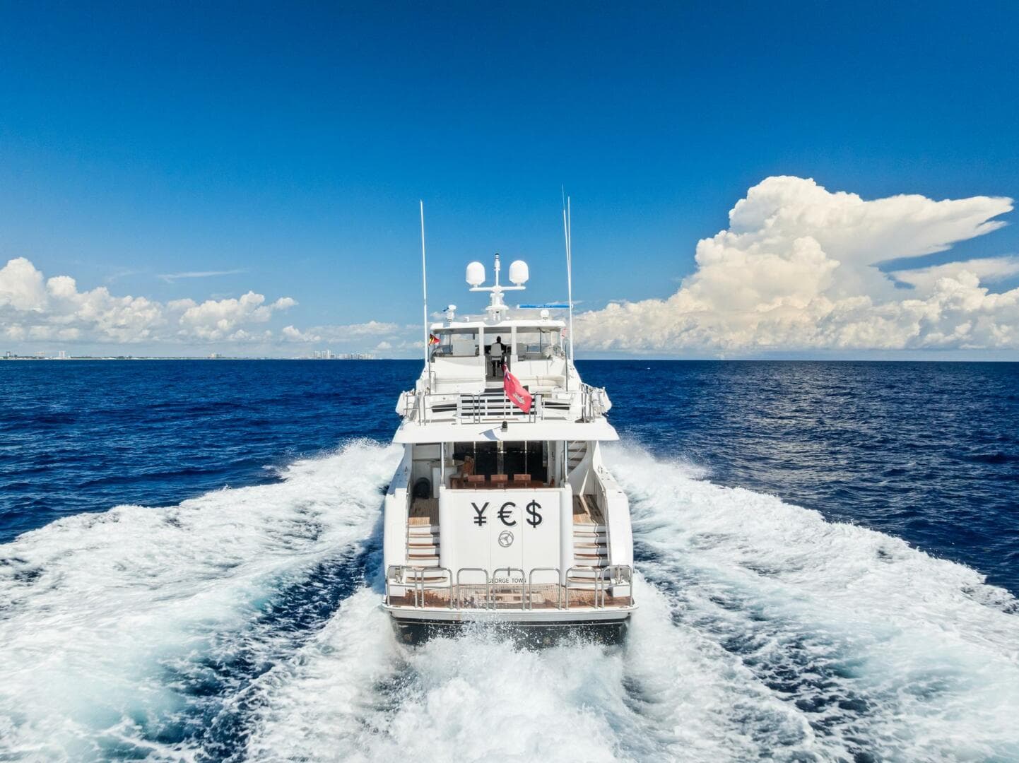 2011 Westport 112 — photo 9