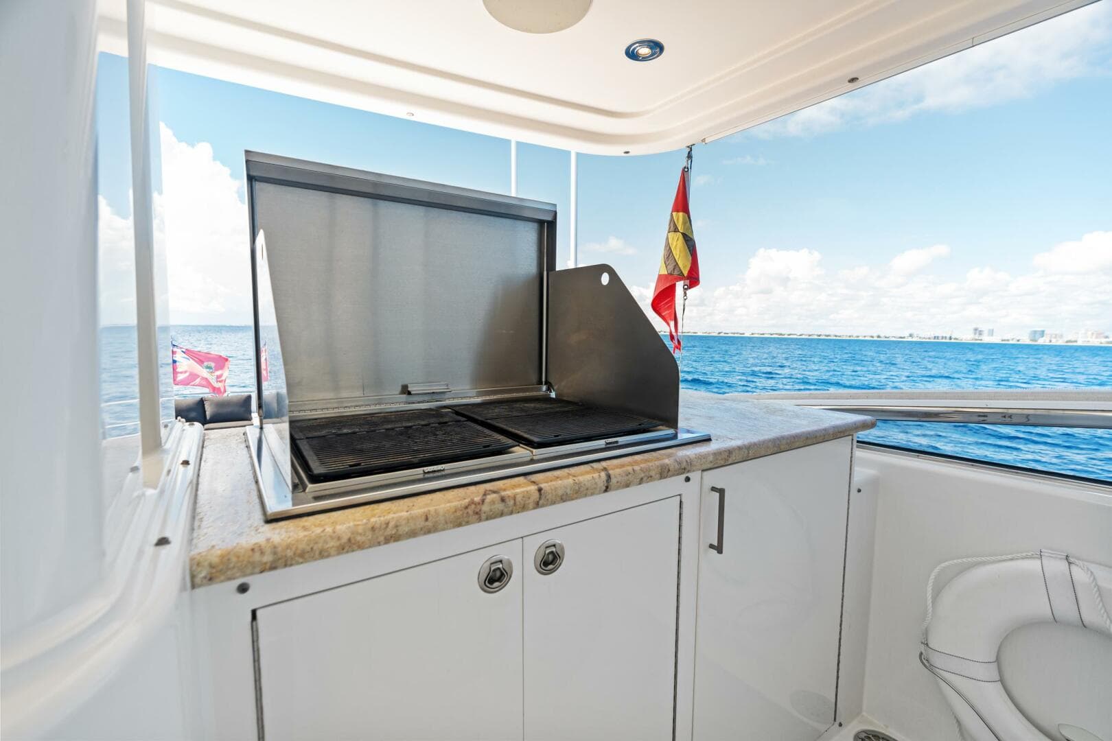 2011 Westport 112 — photo 27