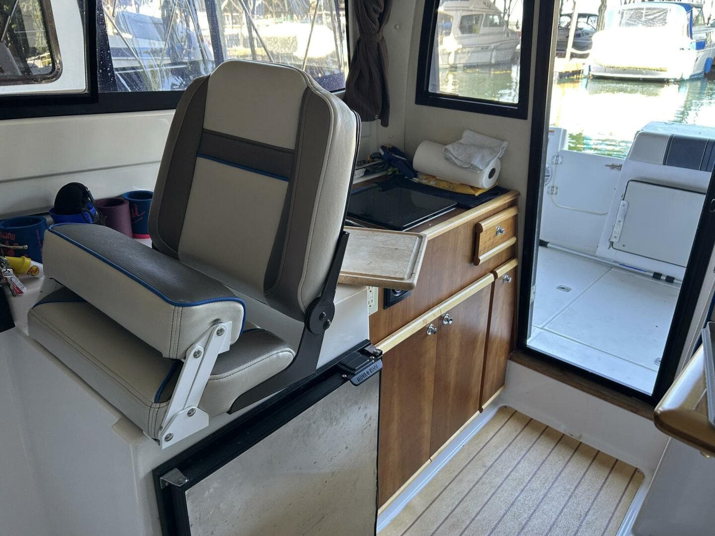 2017 Cutwater C-24 — photo 17