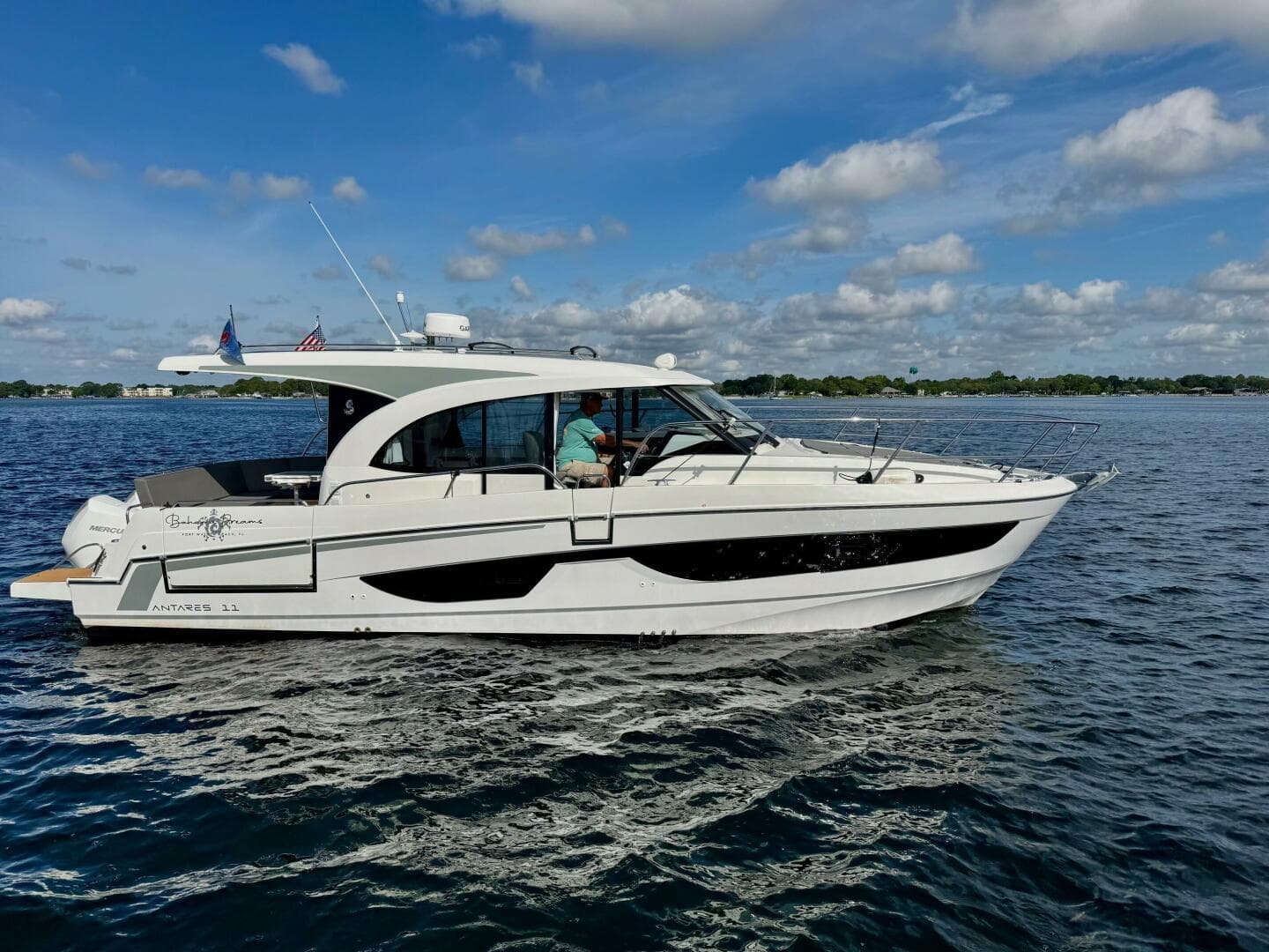 2024 Beneteau Antares 11 — photo 10