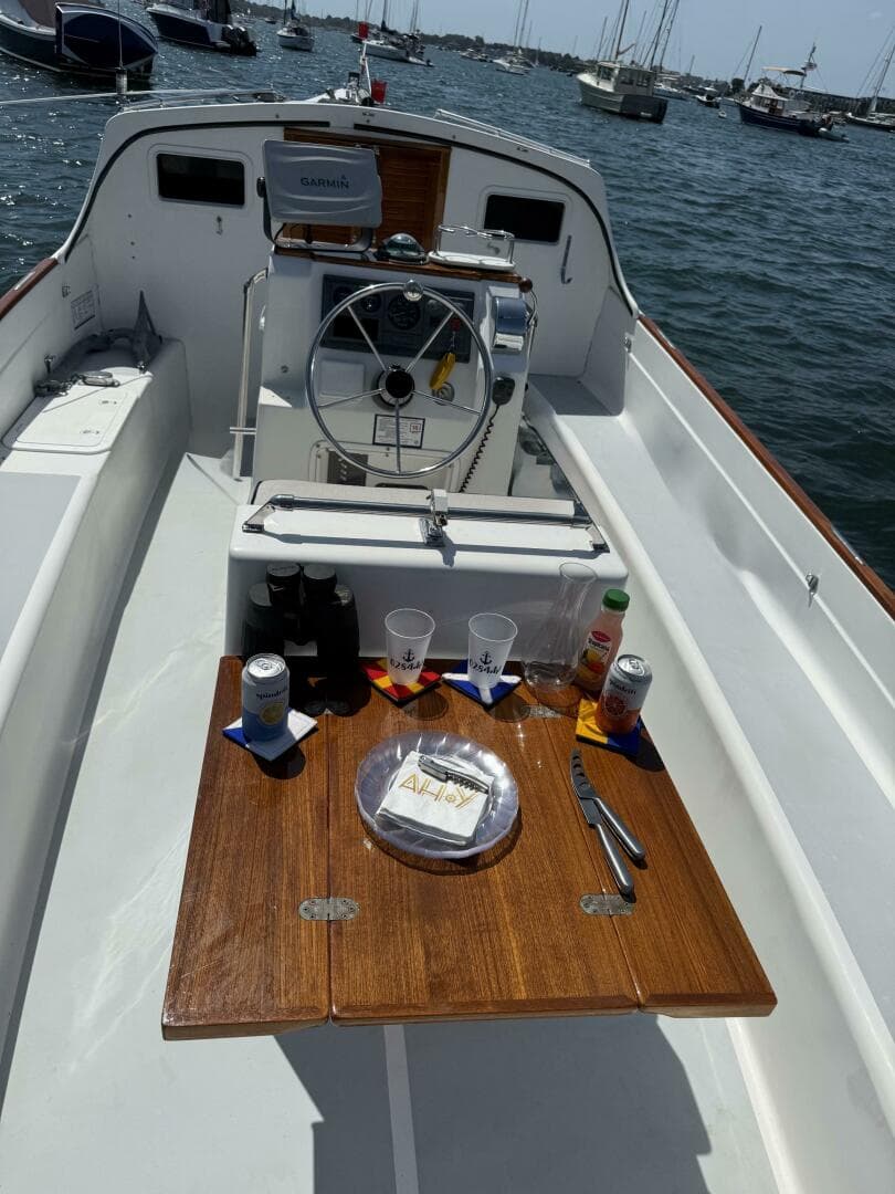 1996 Oldport Marine 26 — photo 7