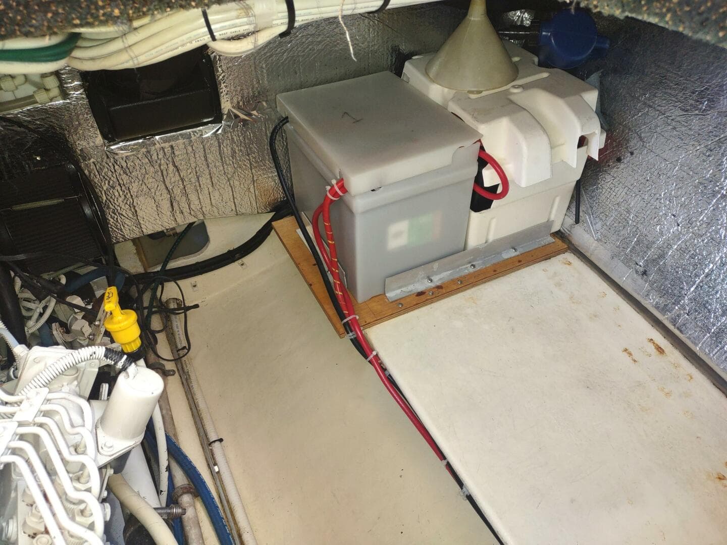 2004 Nordic Tugs 32 — photo 33