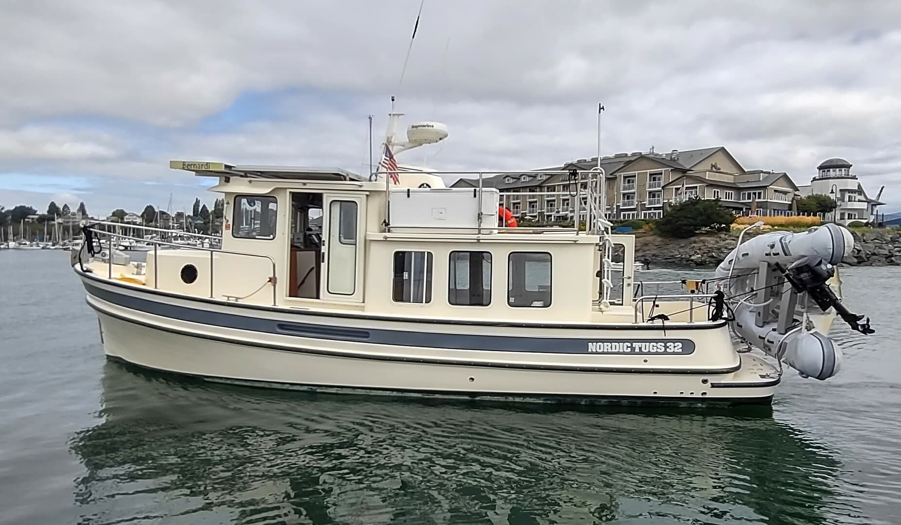 2004 Nordic Tugs 32 — photo 1