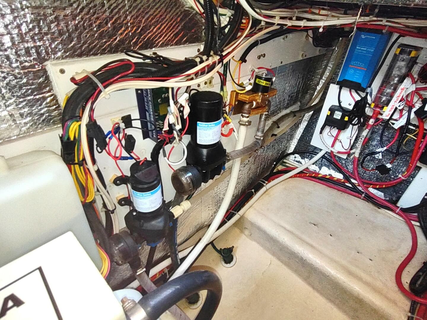 2004 Nordic Tugs 32 — photo 36