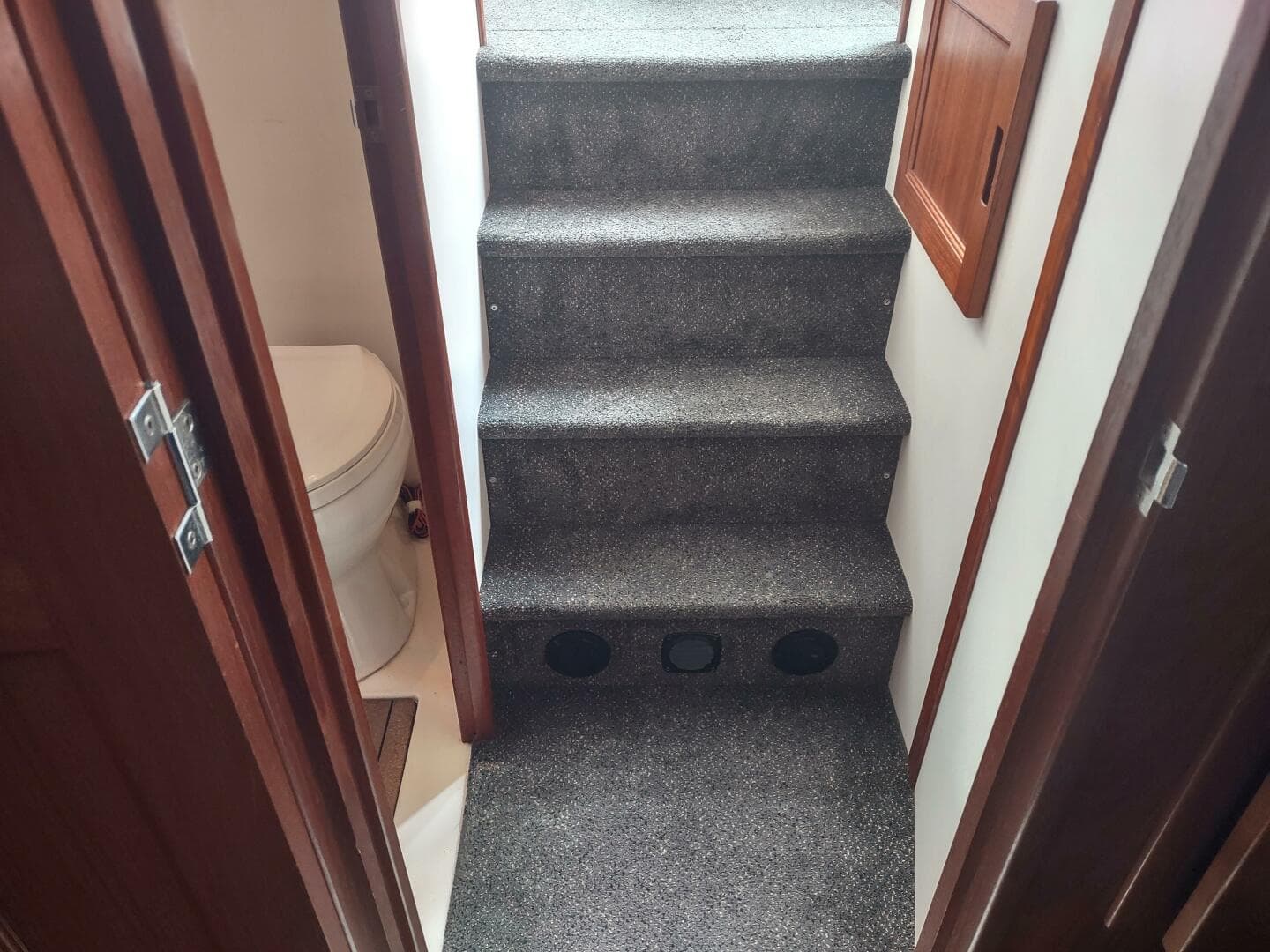 2004 Nordic Tugs 32 — photo 30