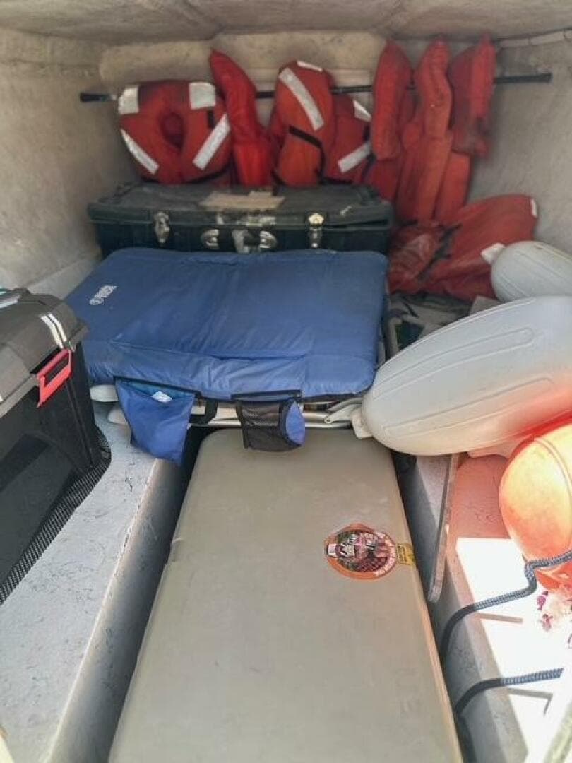 2001 Carrera Boats — photo 23