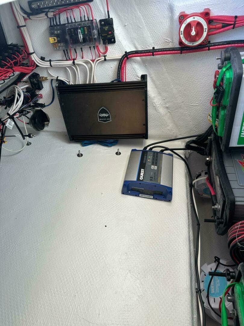 2001 Carrera Boats — photo 28