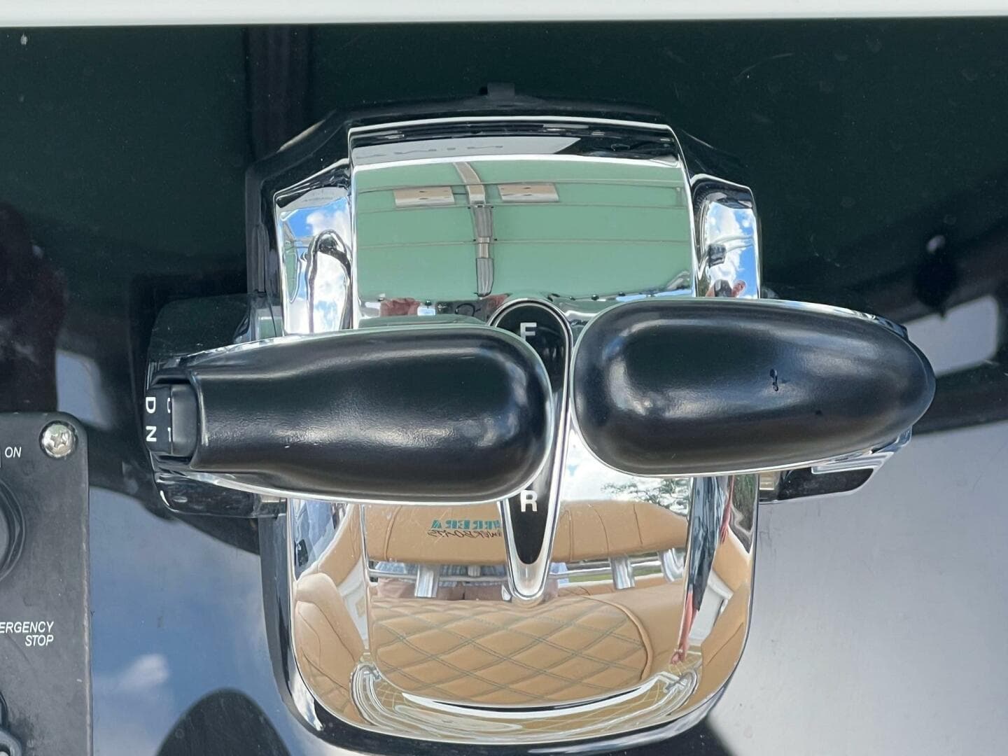 2001 Carrera Boats — photo 17