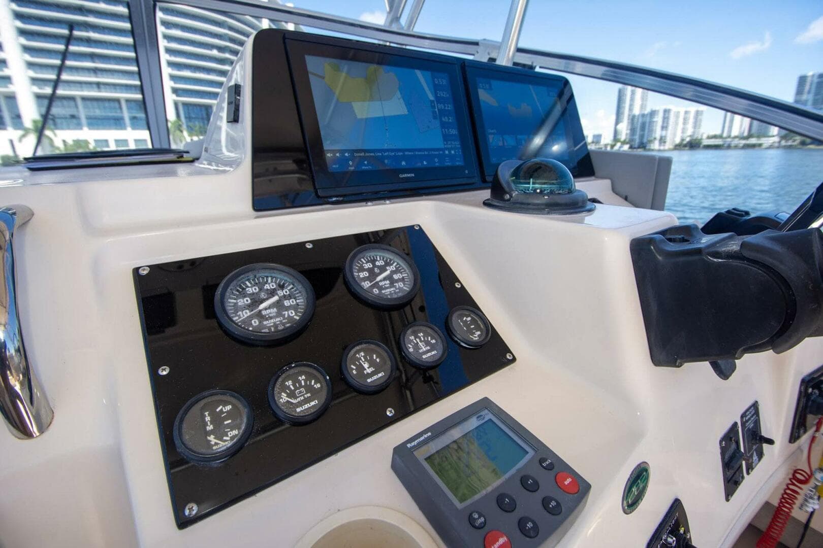 2004 Grady-White Sailfish 282 — photo 28