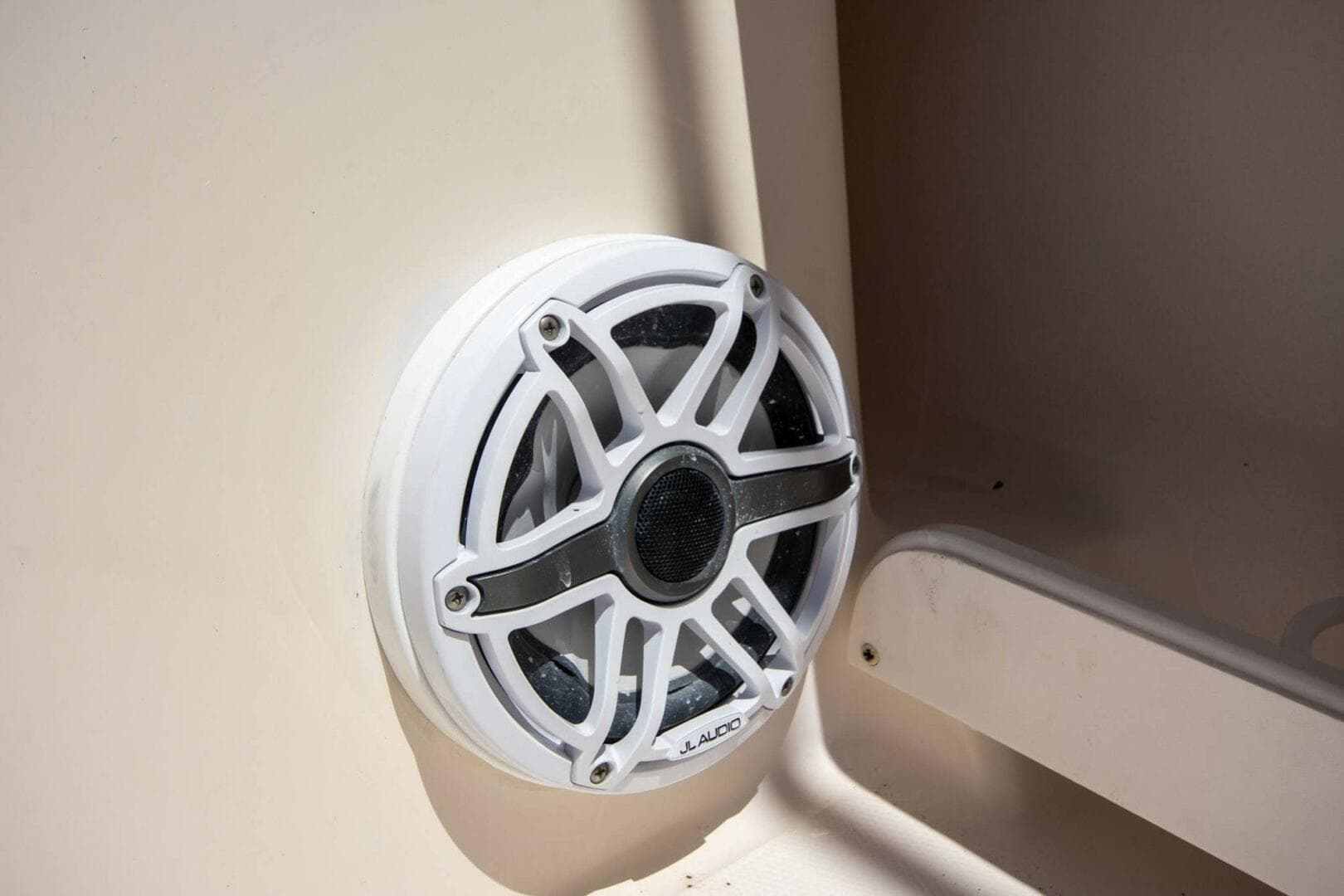 2004 Grady-White Sailfish 282 — photo 26