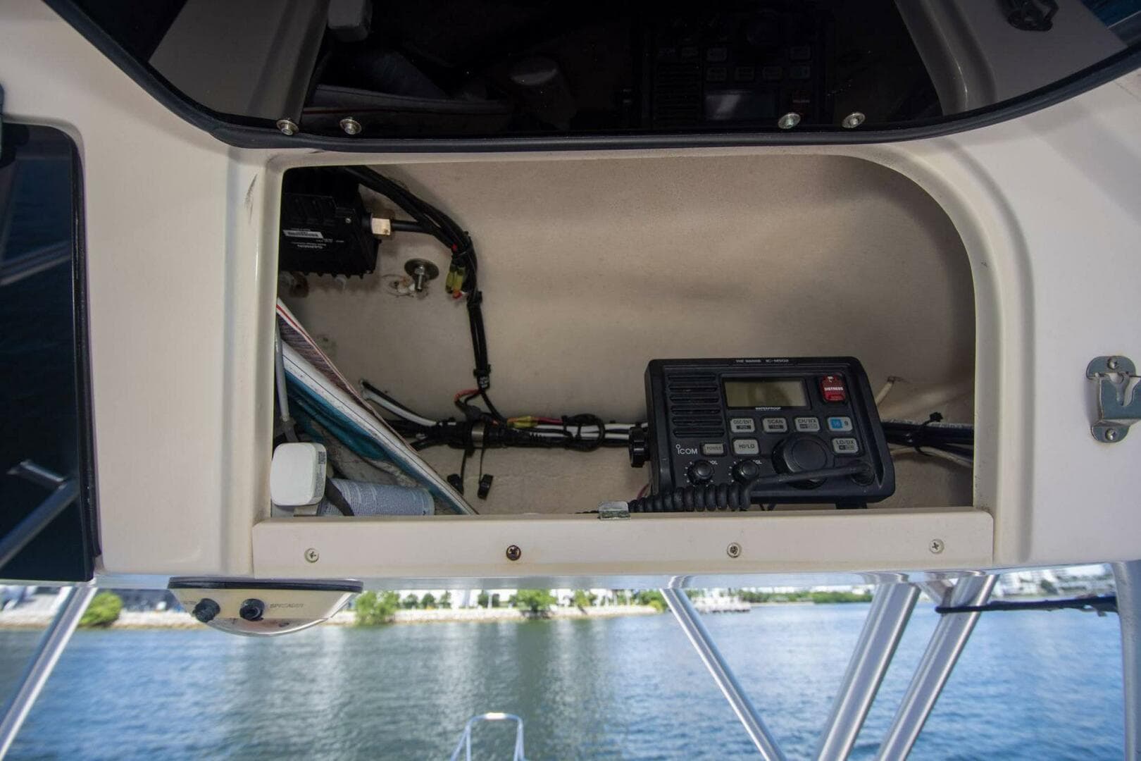 2004 Grady-White Sailfish 282 — photo 23