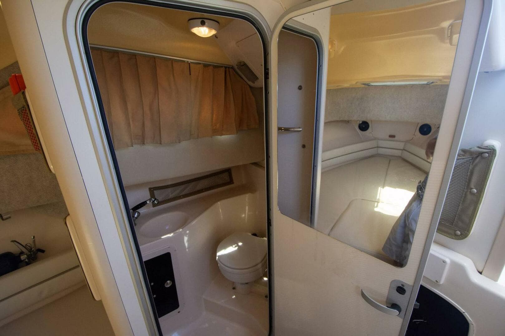 2004 Grady-White Sailfish 282 — photo 43