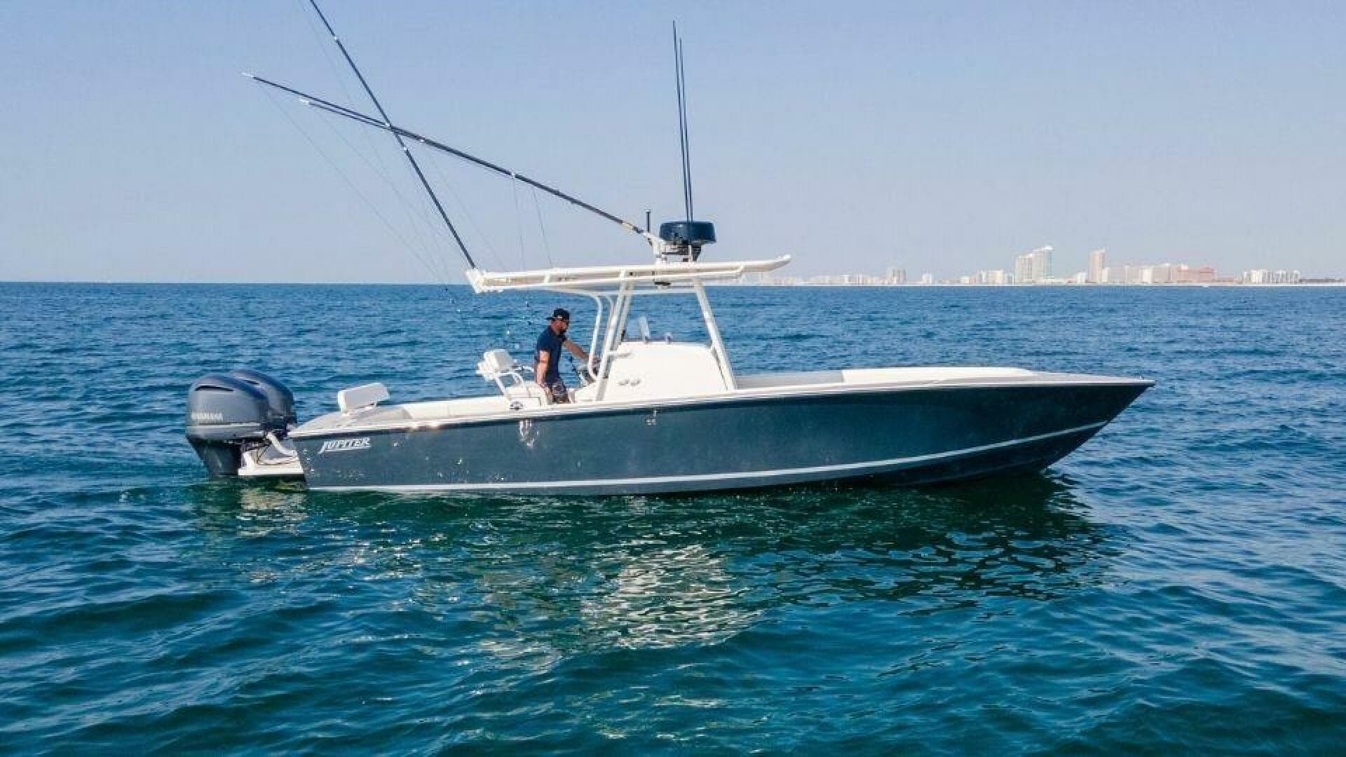 2004 Jupiter 31 FS — photo 1