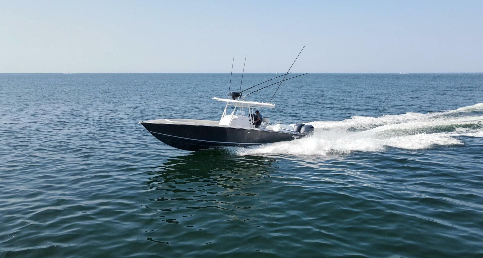 2004 Jupiter 31 FS — photo 16