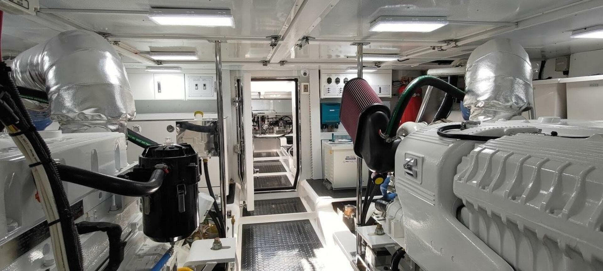 2023 Offshore Yachts Elv — photo 21