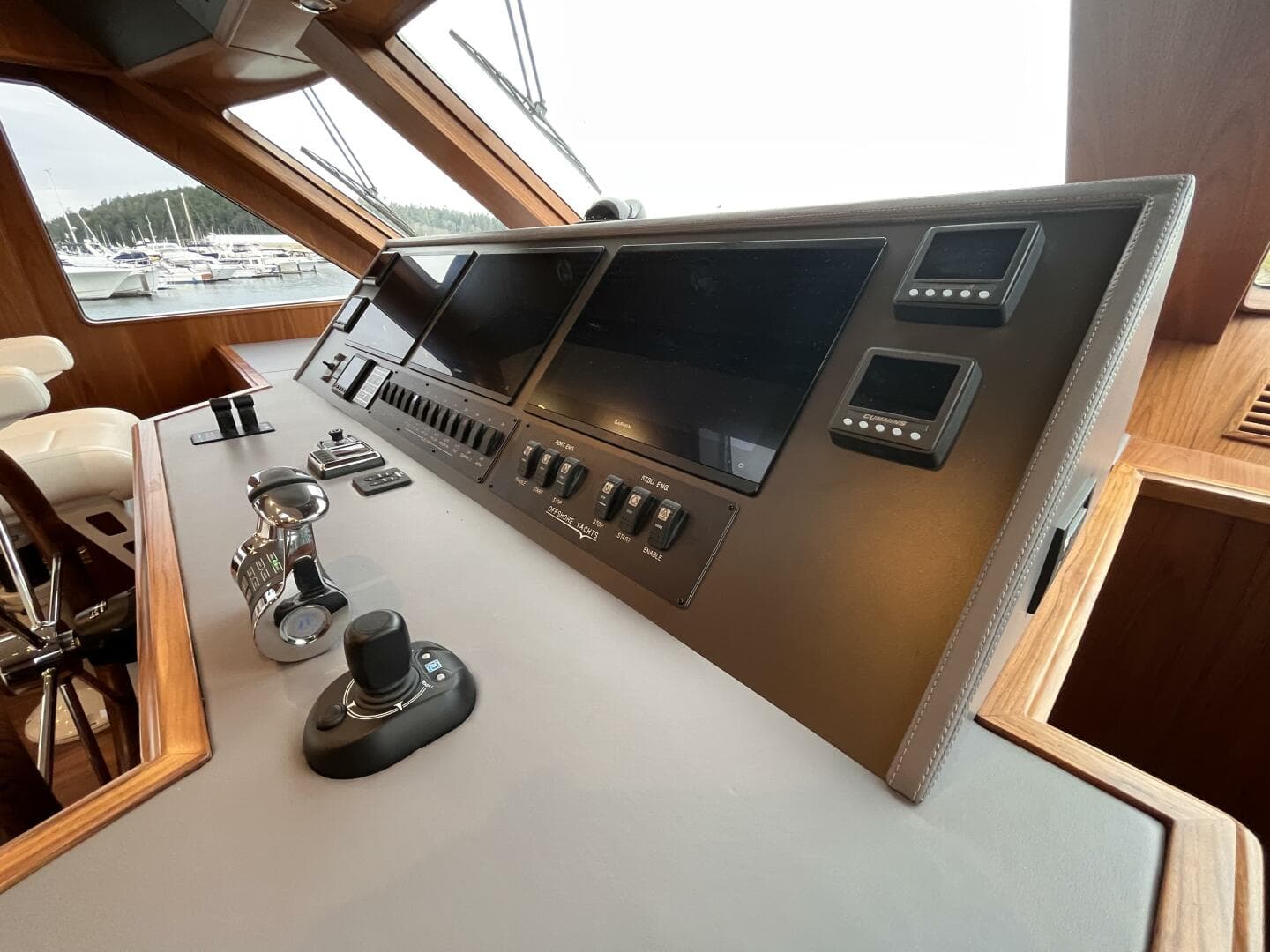 2023 Offshore Yachts Elv — photo 9