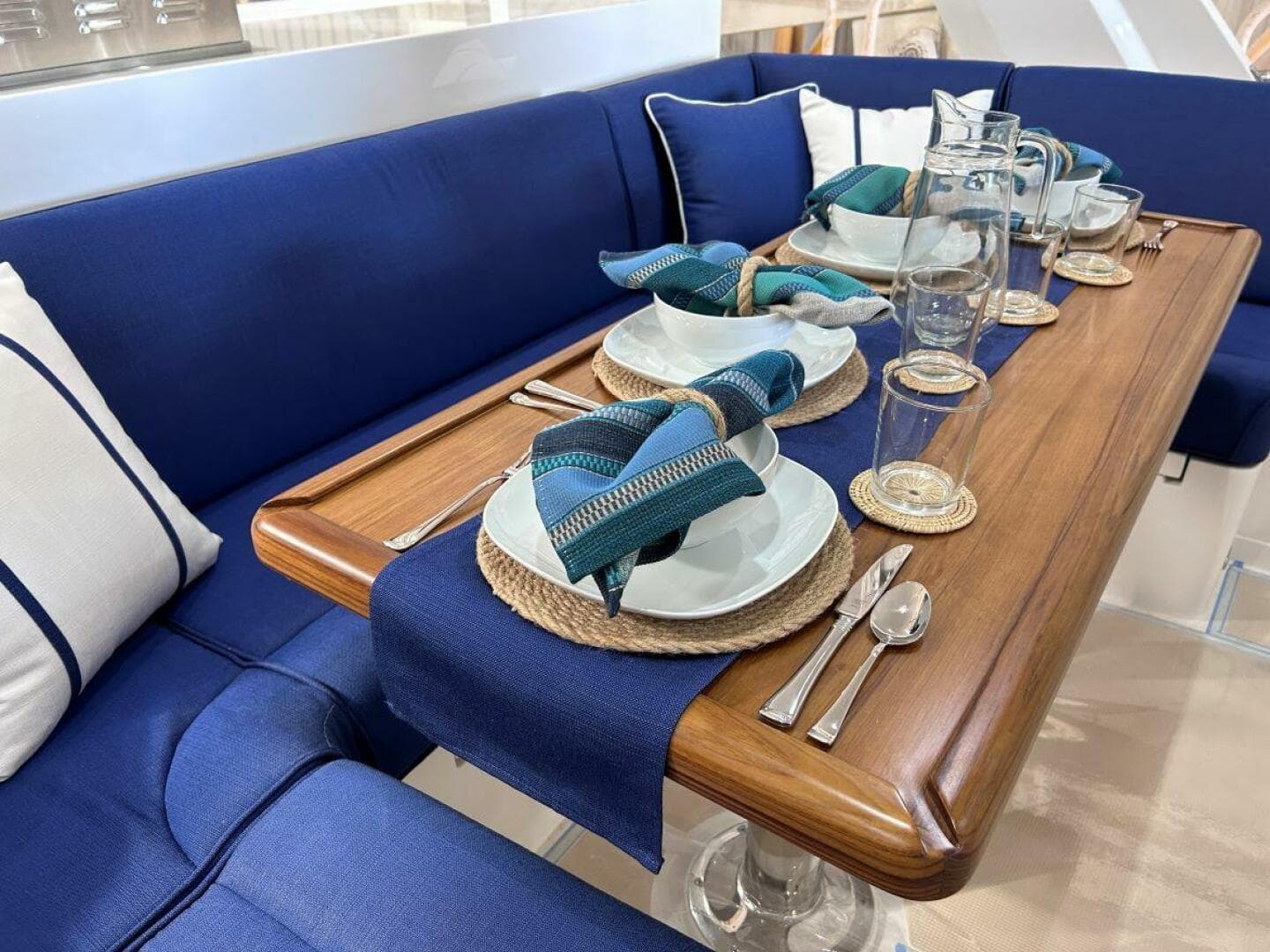 2023 Offshore Yachts Elv — photo 17