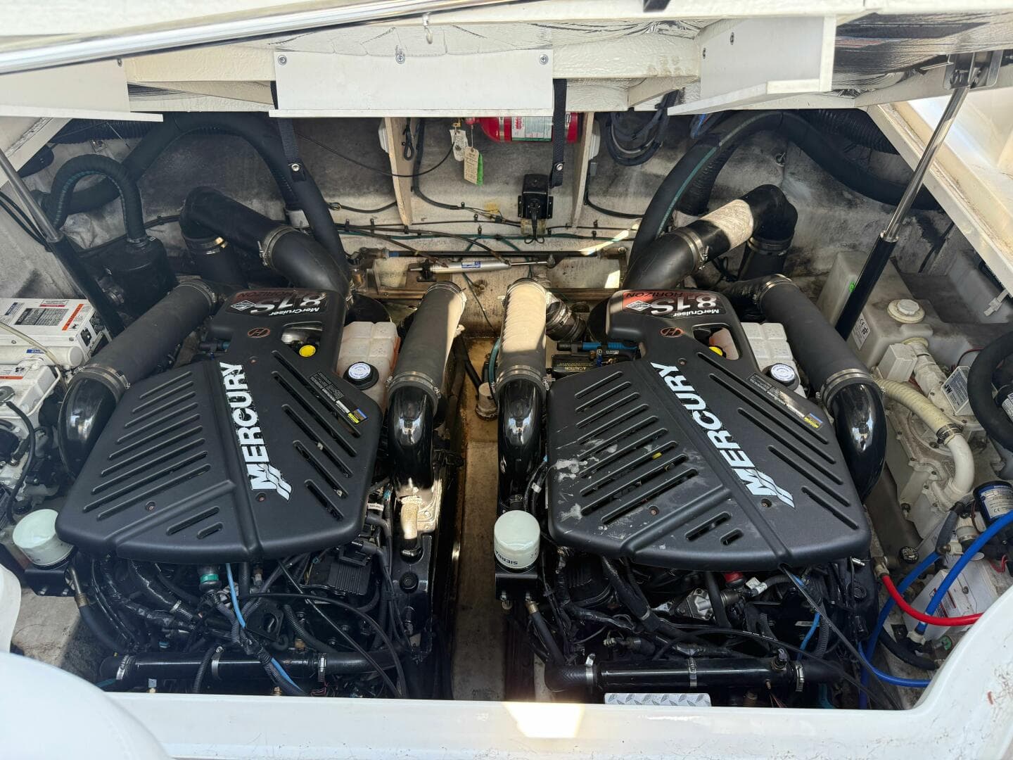 2007 Sea Ray 340 Sundancer — photo 25