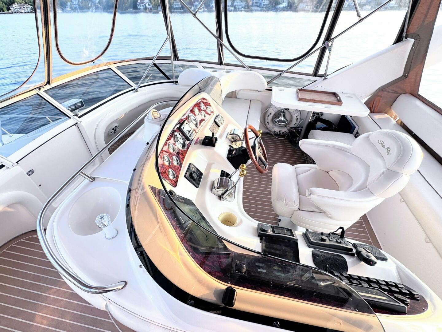 2000 Sea Ray 450 Express Bridge — photo 34