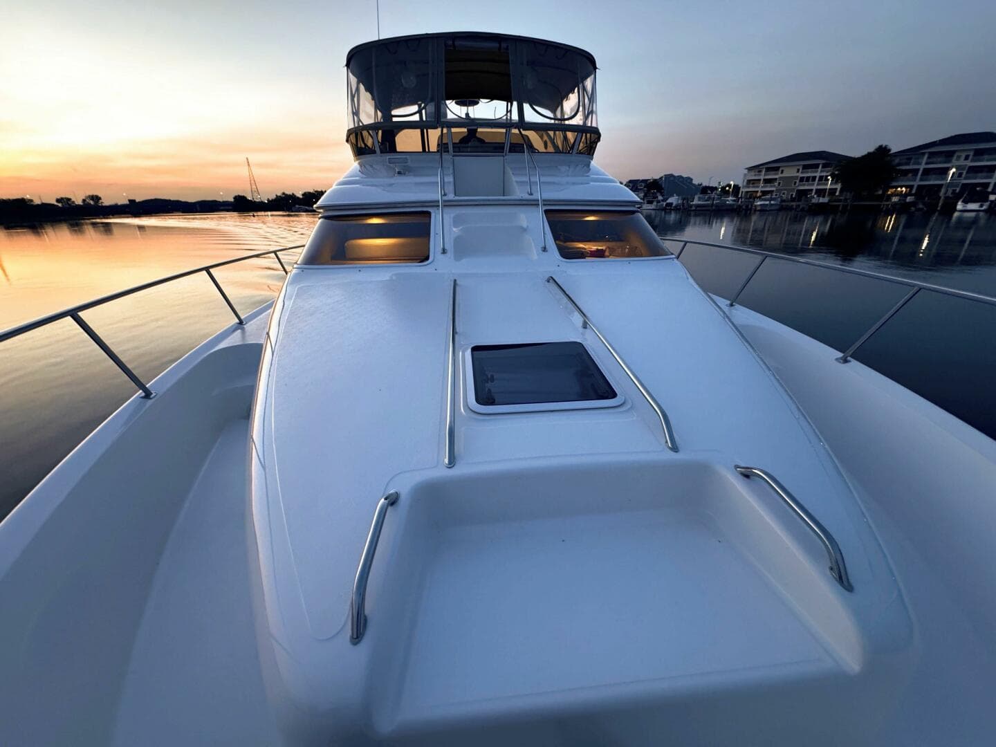 2000 Sea Ray 450 Express Bridge — photo 23