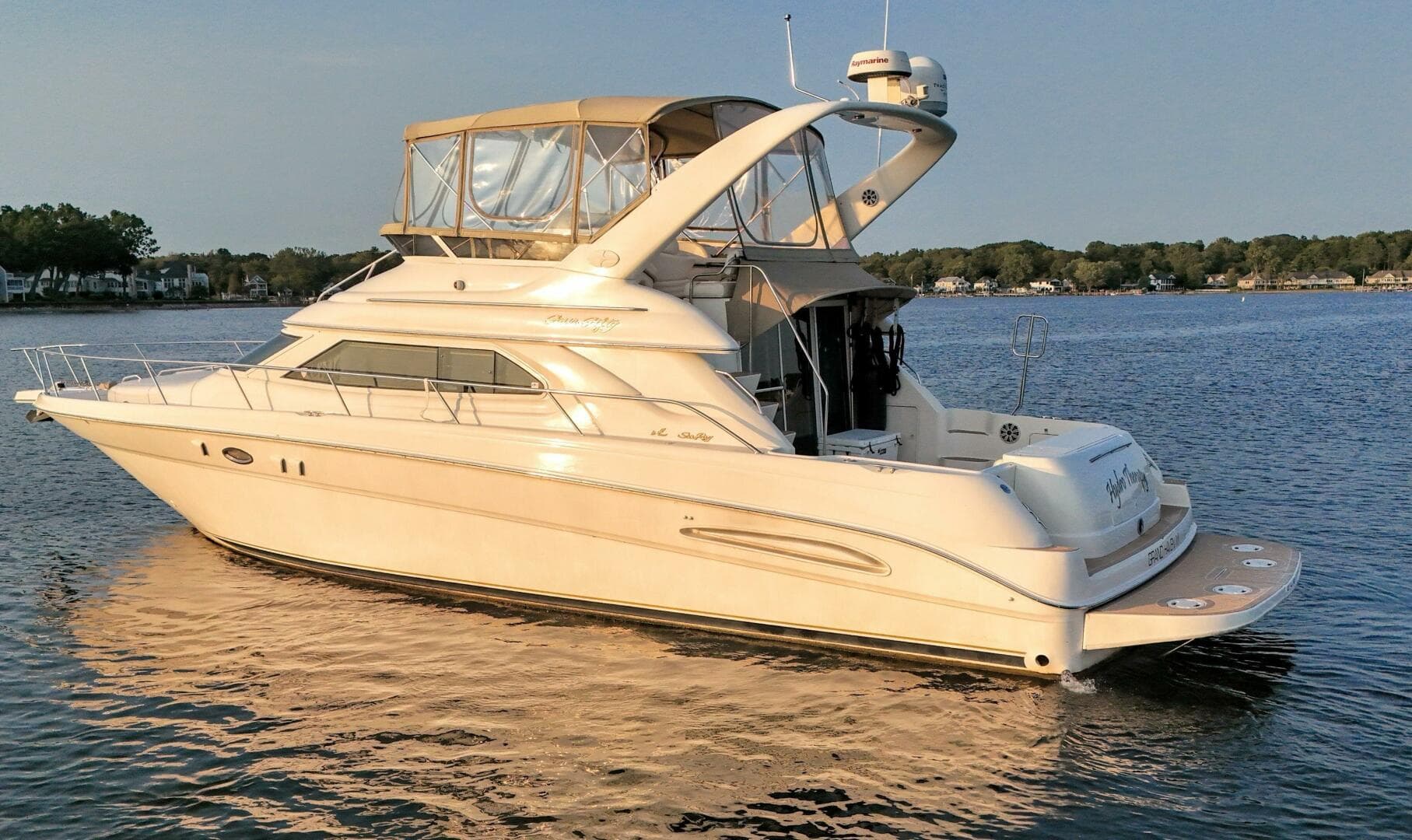2000 Sea Ray 450 Express Bridge — photo 7