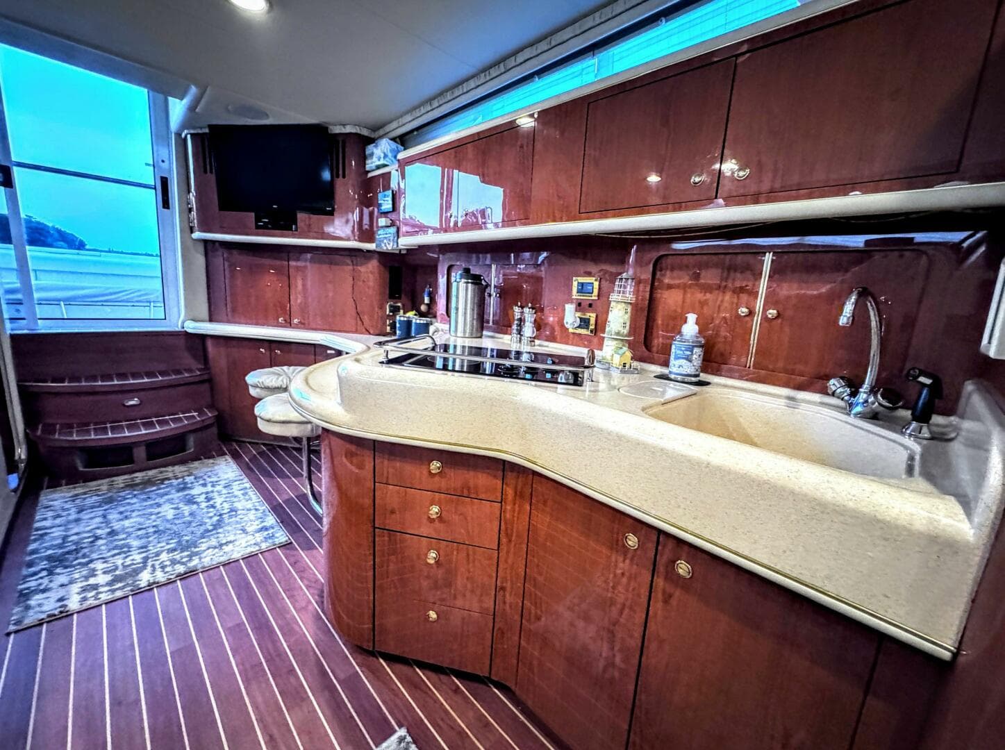 2000 Sea Ray 450 Express Bridge — photo 40