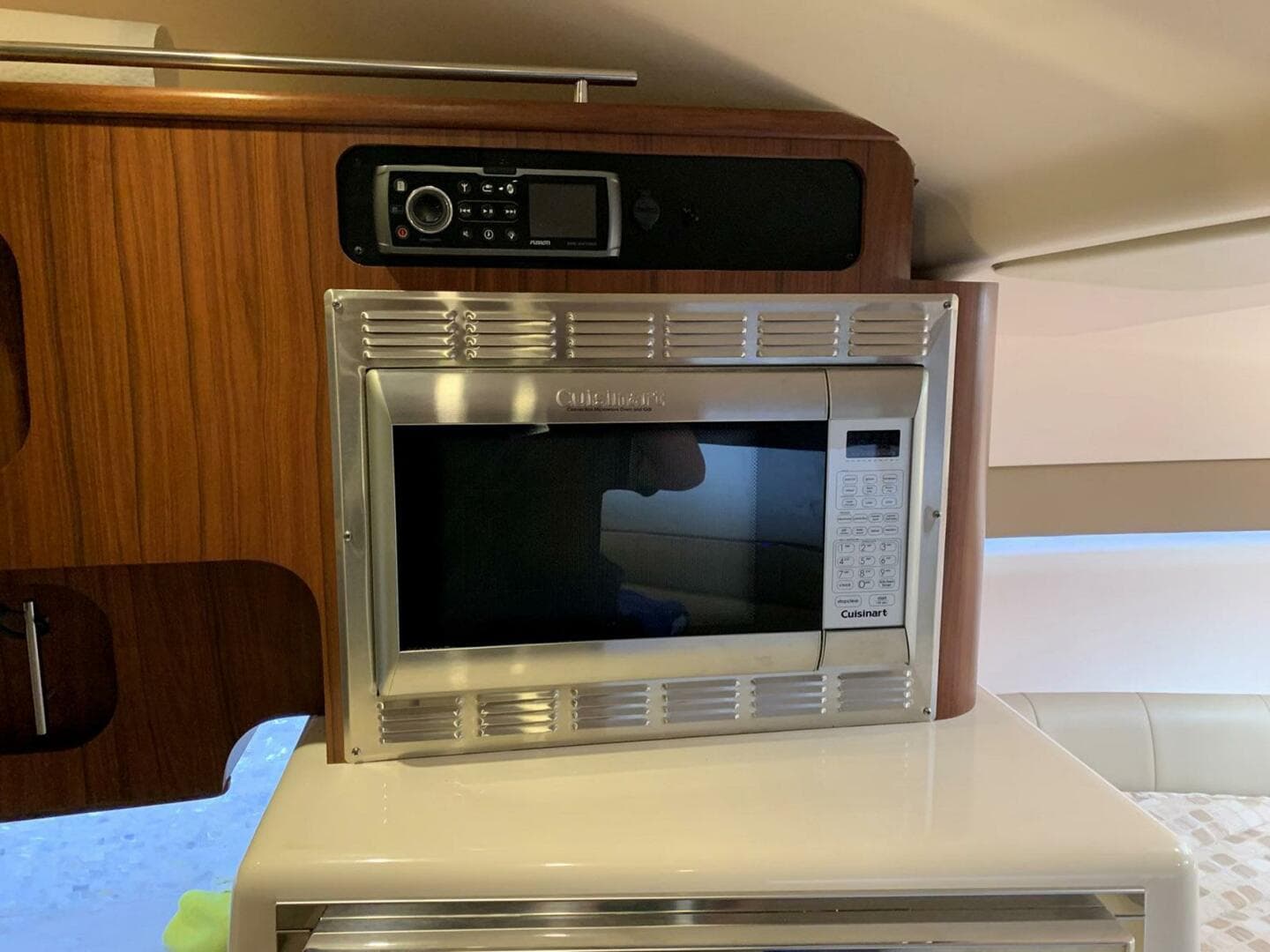 2015 Grady-White 370 Express — photo 13