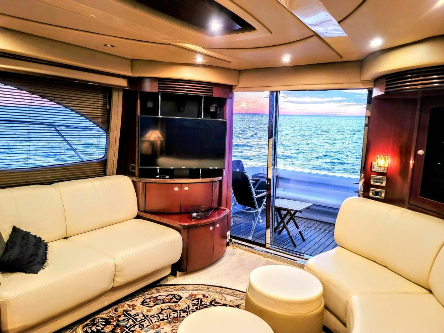 2006 Sea Ray 52 Sedan Bridge — photo 24