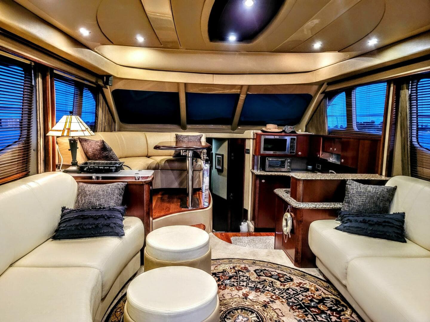 2006 Sea Ray 52 Sedan Bridge — photo 21