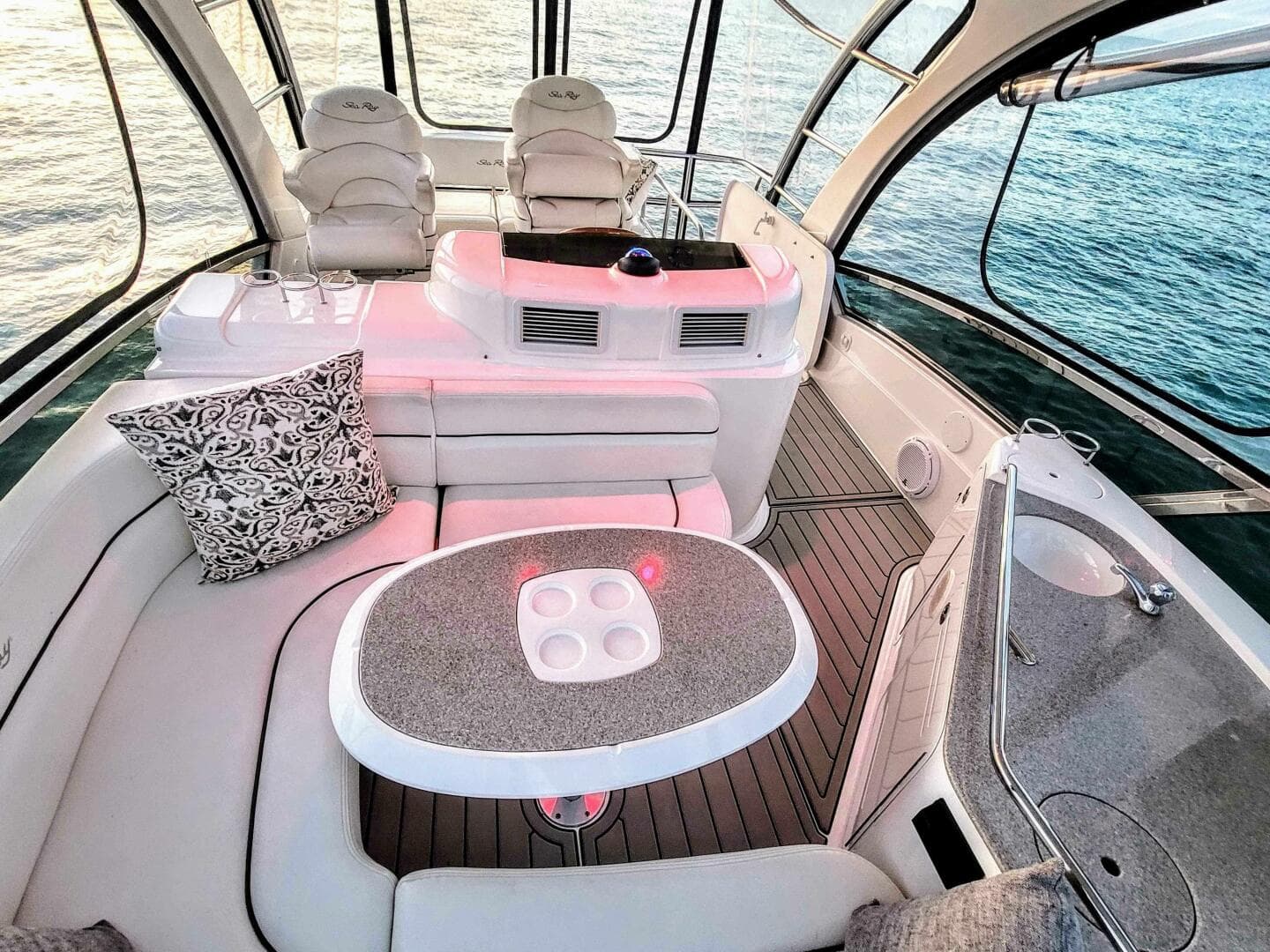 2006 Sea Ray 52 Sedan Bridge — photo 19