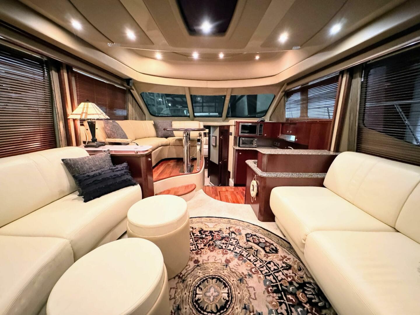 2006 Sea Ray 52 Sedan Bridge — photo 22