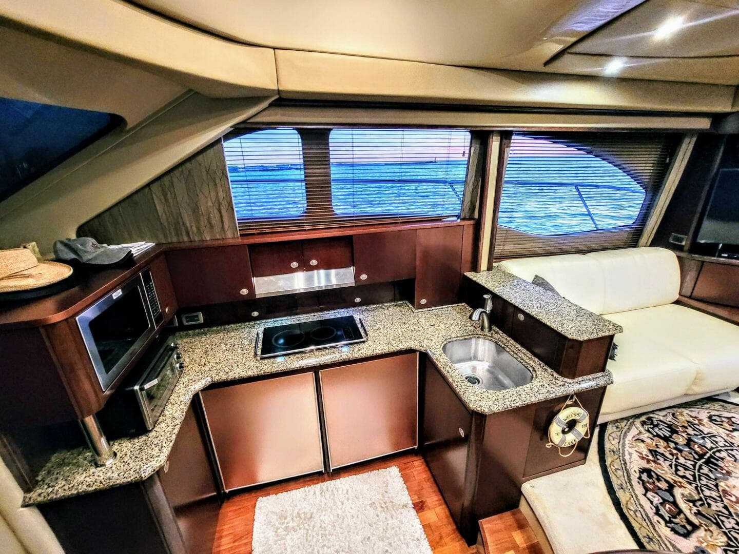 2006 Sea Ray 52 Sedan Bridge — photo 26