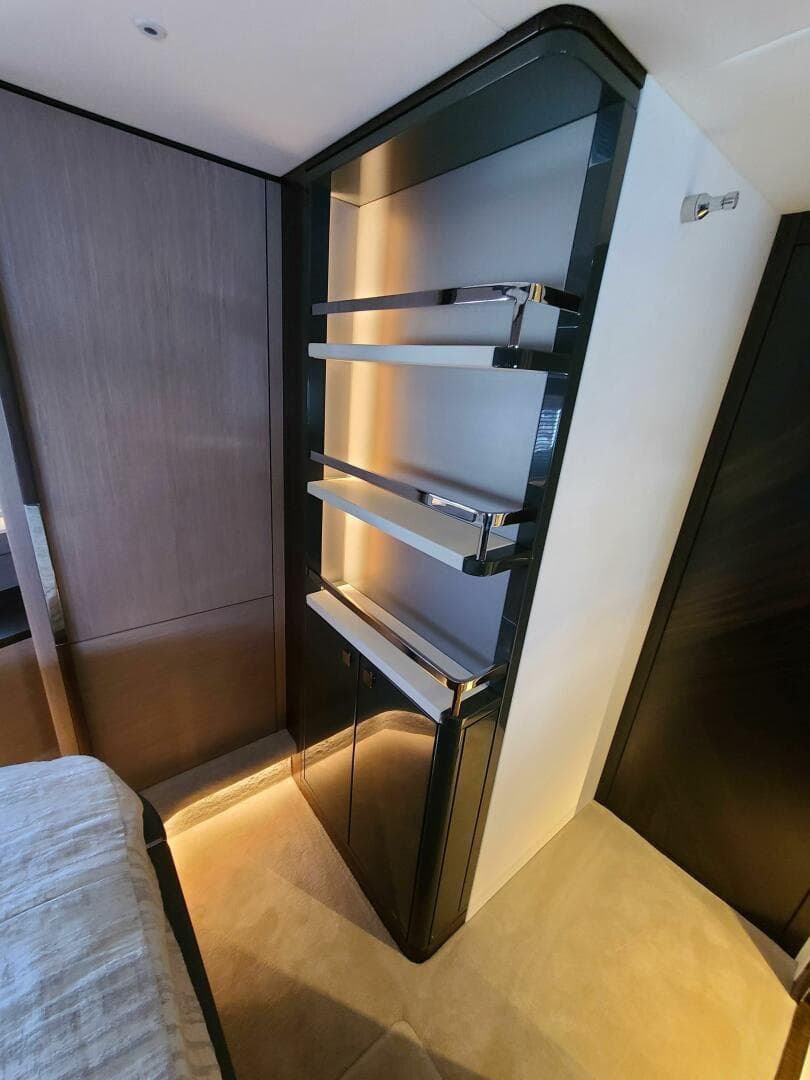 2023 Sunseeker 68 Manhattan — photo 33