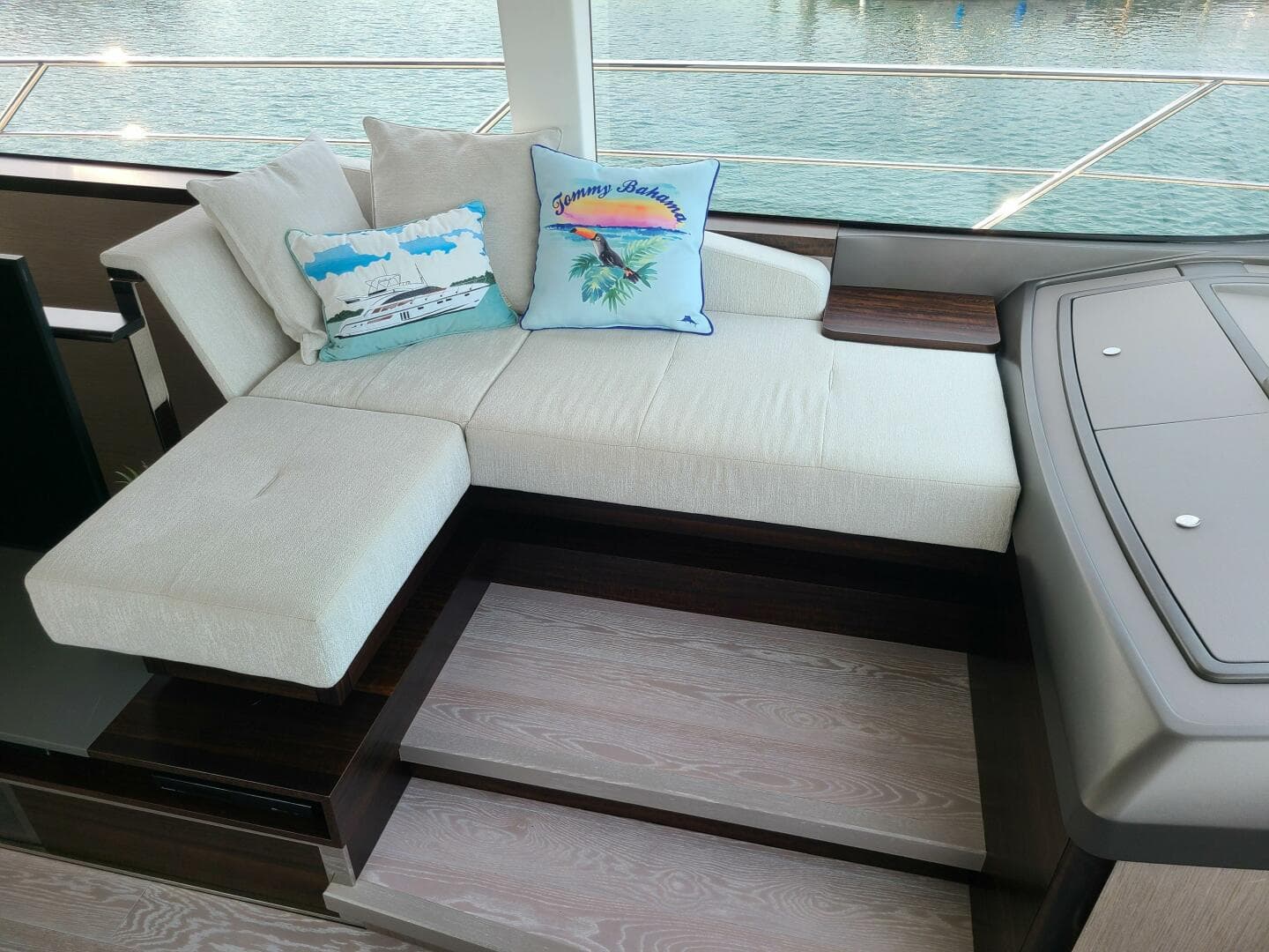 2023 Sunseeker 68 Manhattan — photo 13
