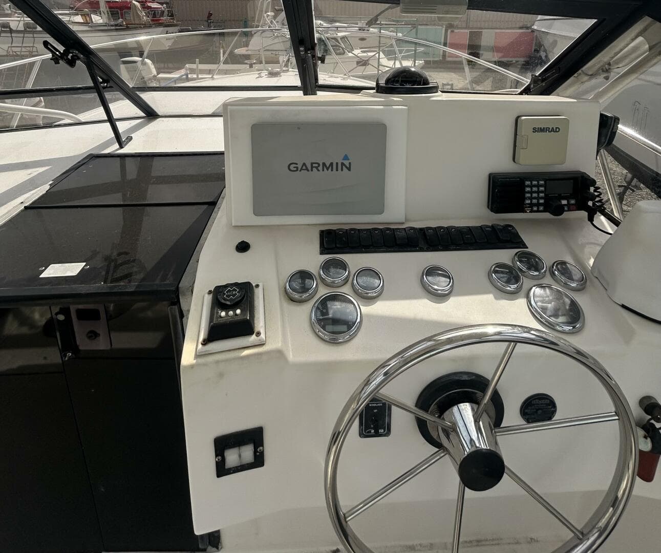 1995 Carolina Classic 28 Express — photo 2