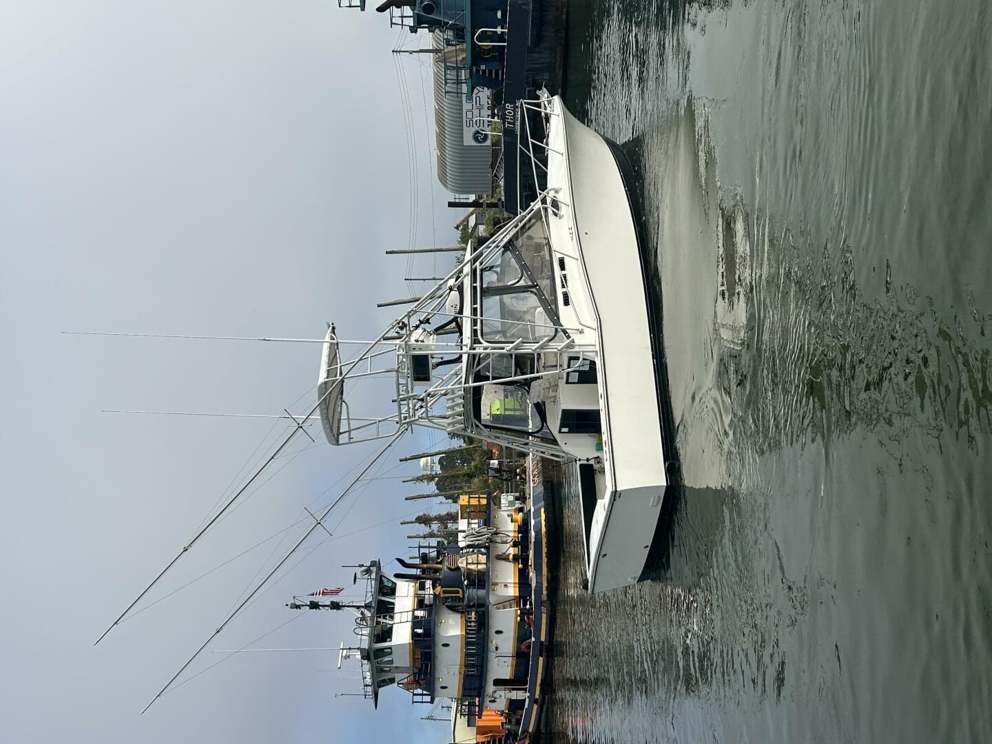 1995 Carolina Classic 28 Express — photo 10