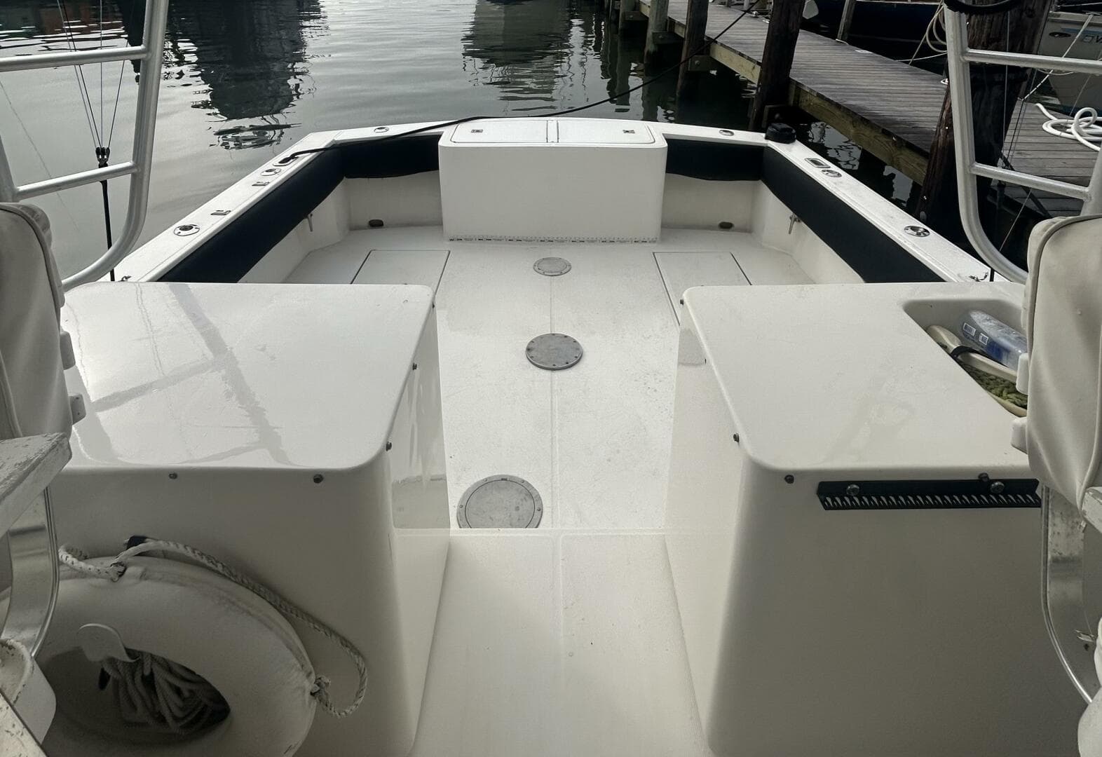 1995 Carolina Classic 28 Express — photo 5