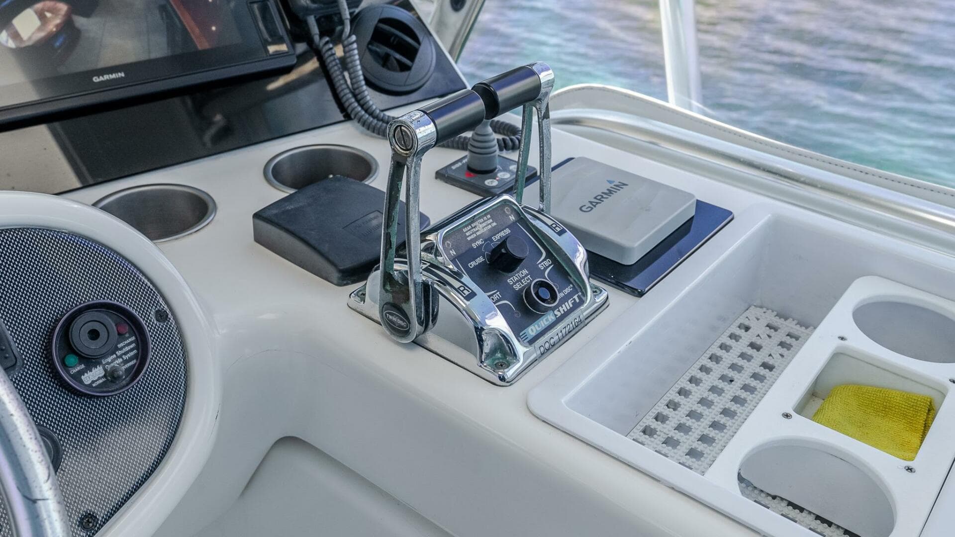 2005 Riviera 51 Flybridge — photo 24