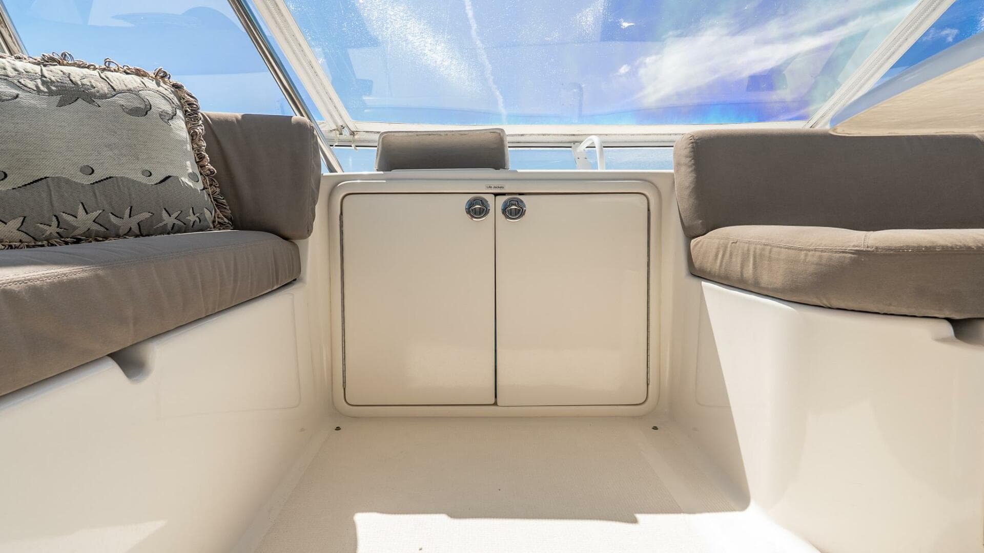 2005 Riviera 51 Flybridge — photo 16