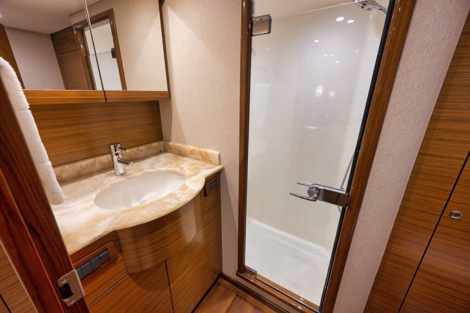 2012 Weaver — photo 18