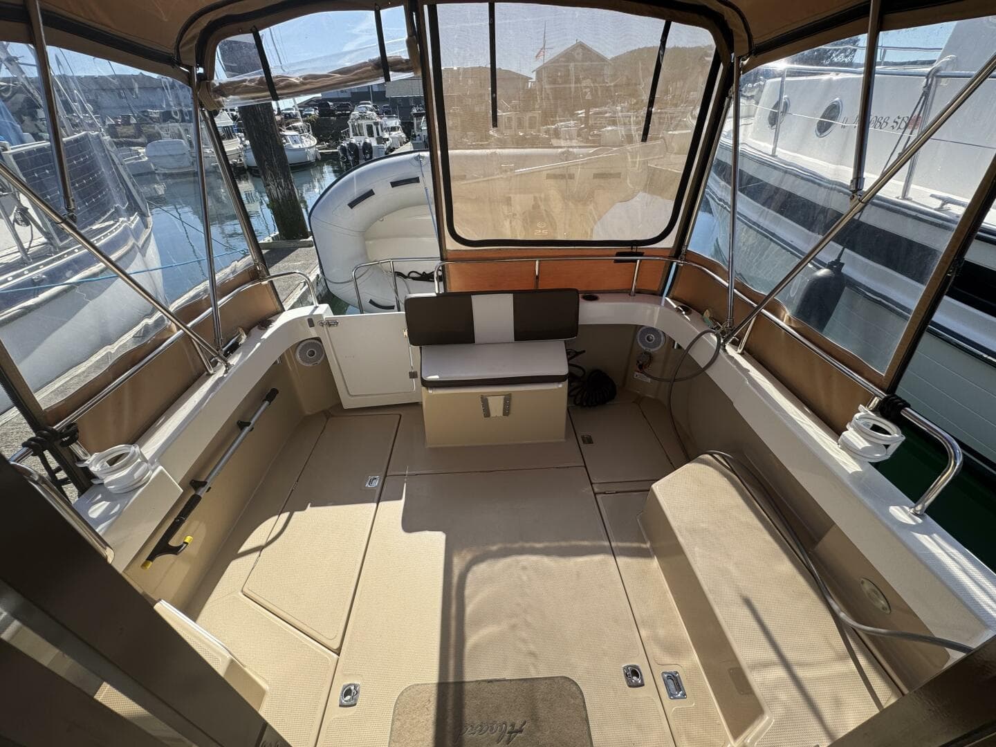 2016 Ranger Tugs — photo 25