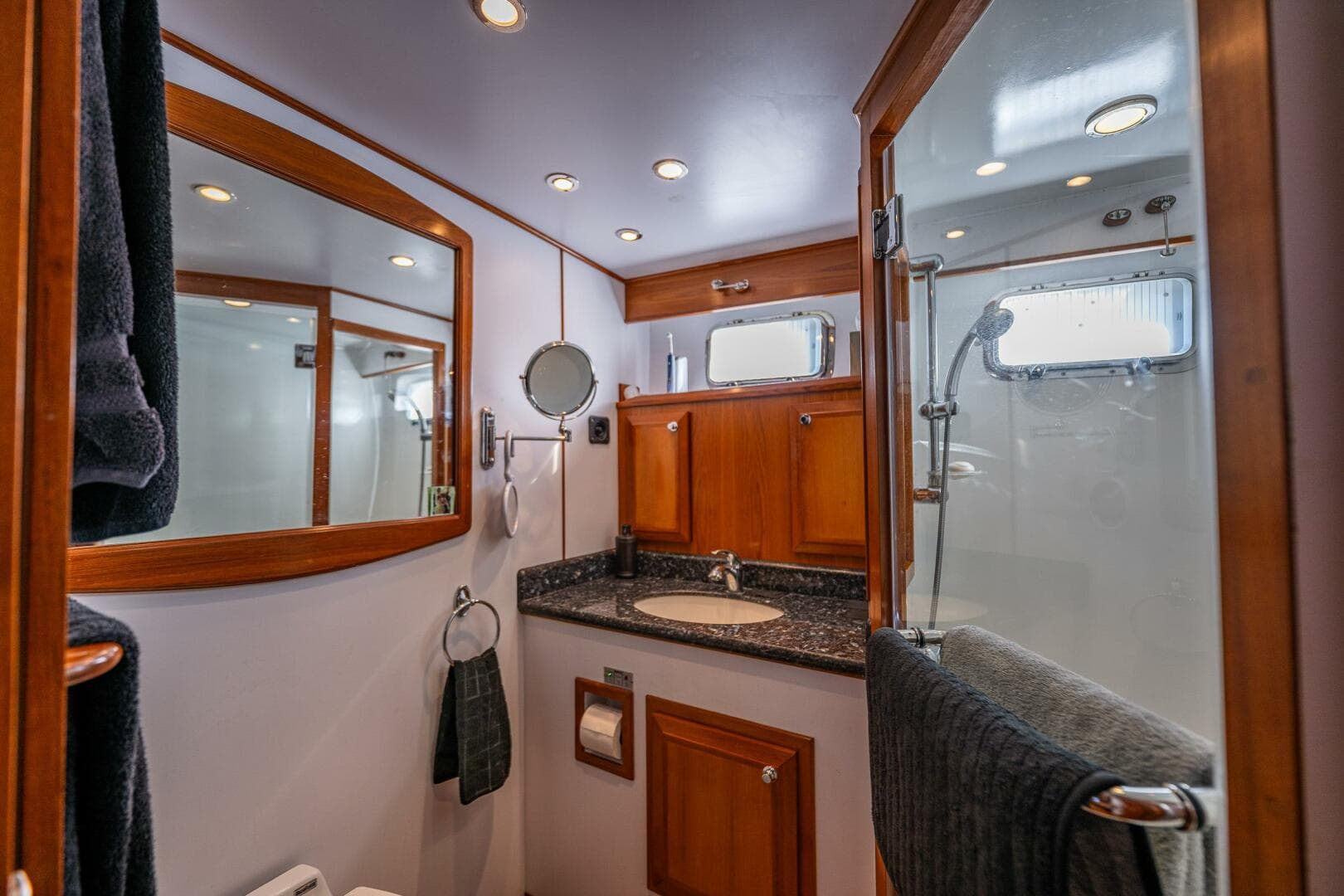 2007 Defever — photo 76