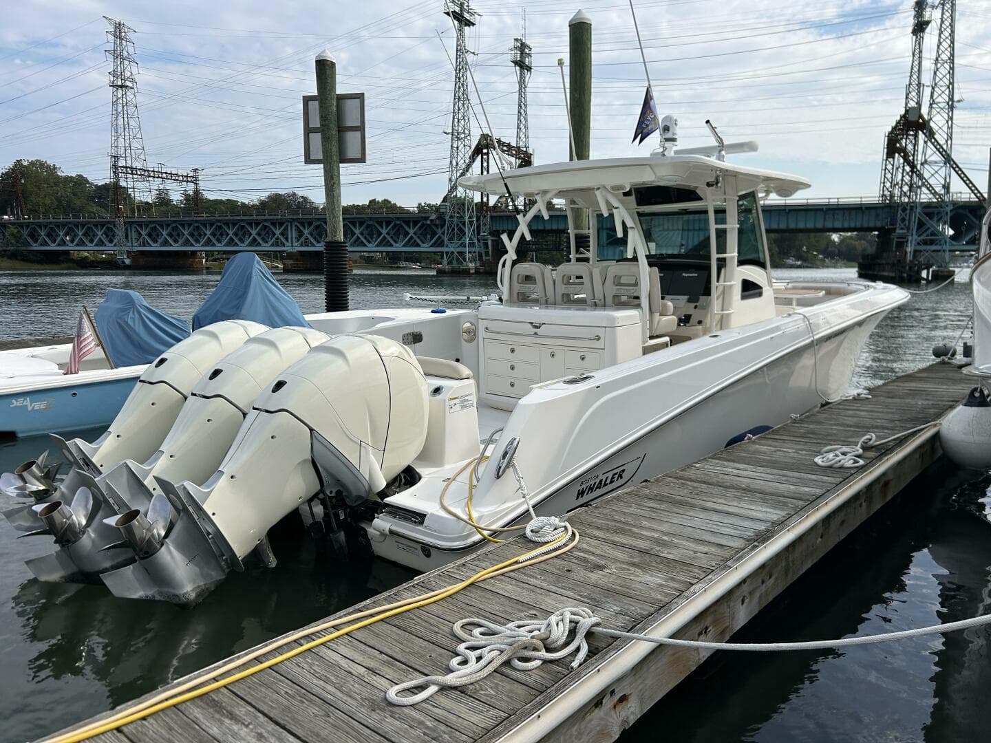 2017 Boston Whaler 370 Outrage — photo 2