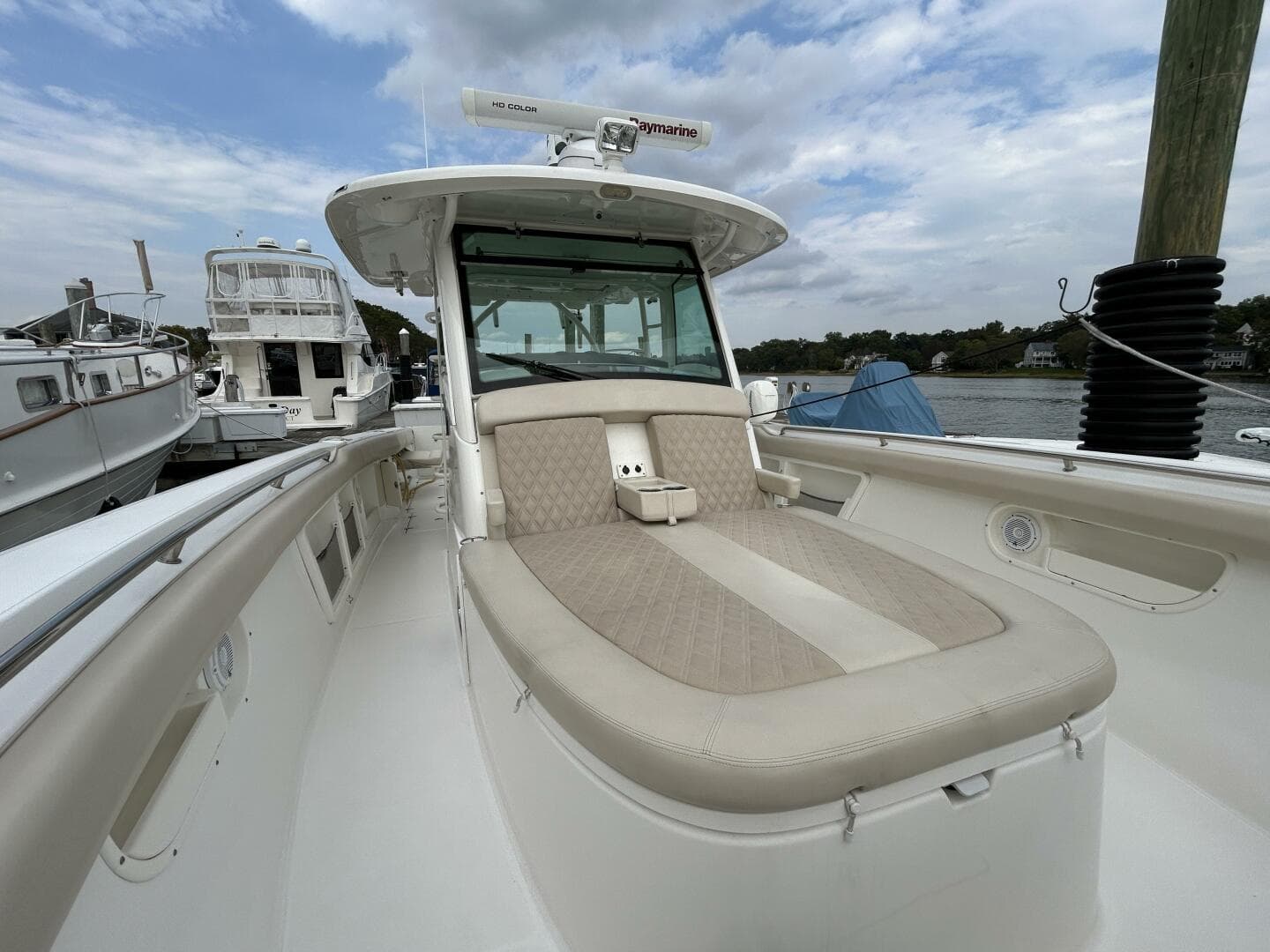 2017 Boston Whaler 370 Outrage — photo 16