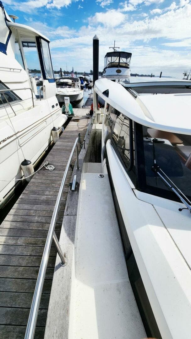 2022 Greenline 40 Hybrid — photo 12