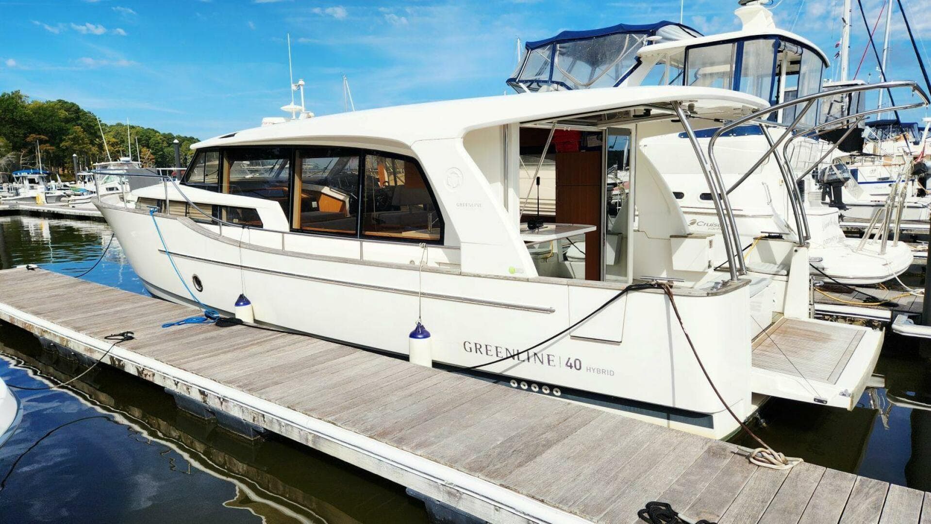 2022 Greenline 40 Hybrid — photo 6